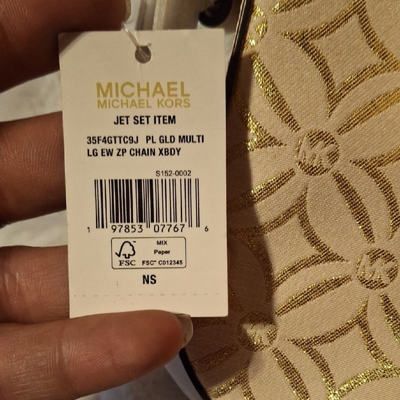 Michael Kors Crossbody Bag in Cream and Gold - Picture 2 of 6